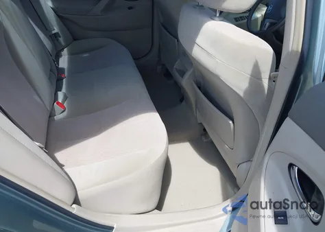 2011 Toyota Camry Le z USA, uszkodzony, nr VIN 4T1BF3EK6BU600208